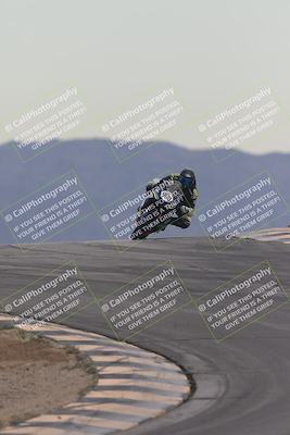 media/Sep-21-2025-Race Pace (Sun) [[98bf33ef95]]/Non Verified/1-Turns 9 and 10 (8am)/